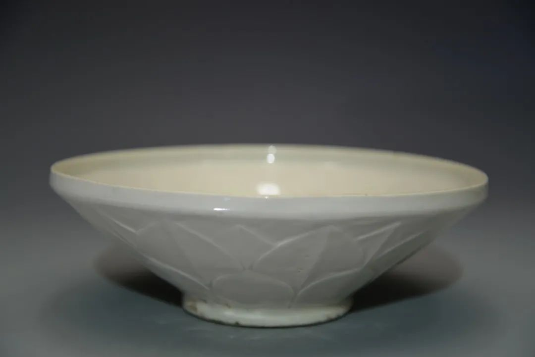 “孟”字碗